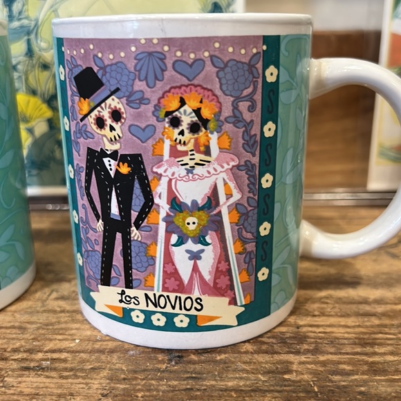 Skeleton Wedding “Los Novios” Mugs, set of 2 - Picture 3 of 4
